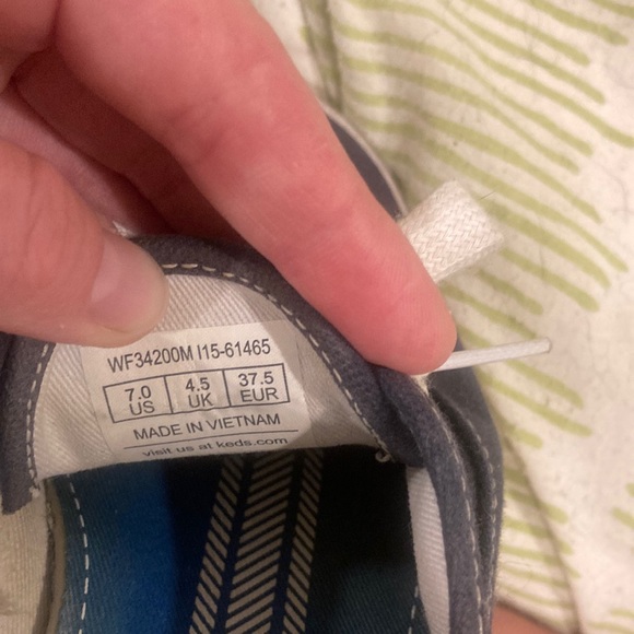 Keds - Picture 2 of 2